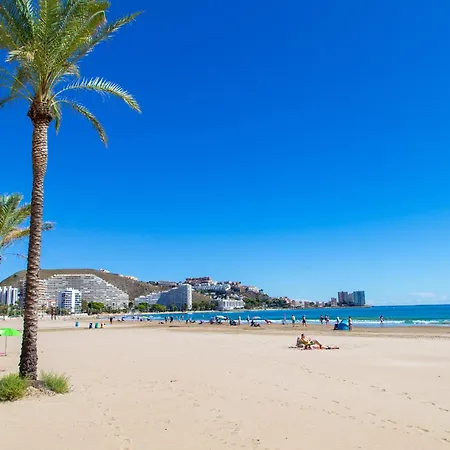 Beachfront Apartment Cullera