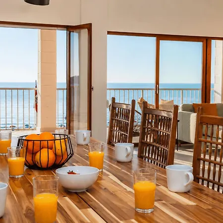 Beachfront Apartment Cullera